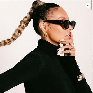 DEZI CHARGE IT SUNGLASSES